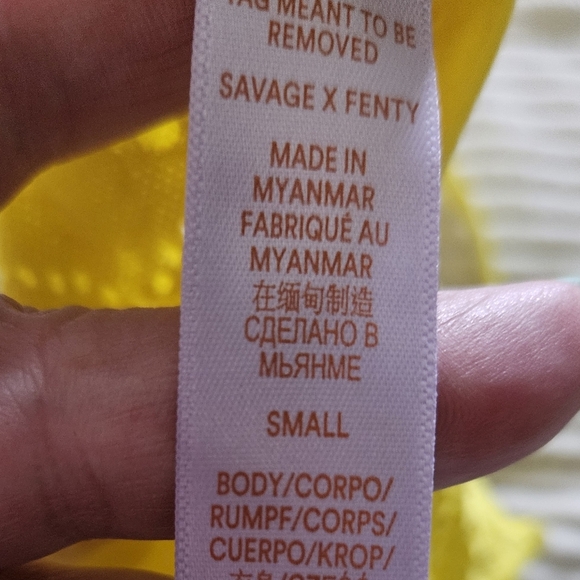 Savage X Fenty Yellow Lace Bralette Size Small NWT - Picture 8 of 10